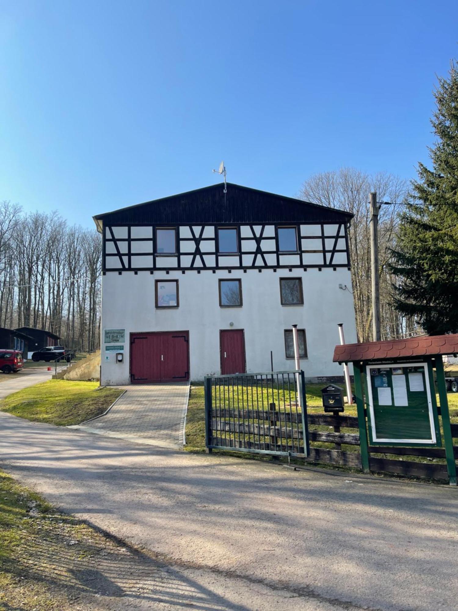 ホテル Ferienheim Mosbach Wutha-Farnroda エクステリア 写真